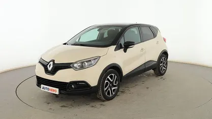 Usado Renault Captur Zen 90 CV (66 kW) 2016 SUV