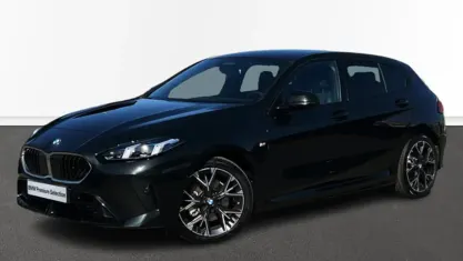 Usado BMW 120 Comfort Edition 163 CV (119 kW) 2025 Negro Utilitario