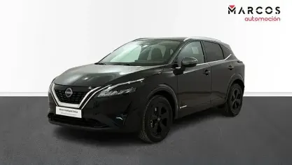 Usado Nissan Qashqai Black Edition 190 CV (139 kW) 2024 Midnight black skyline grey metalizado SUV