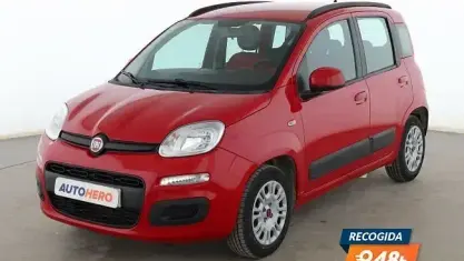 Usado Fiat Panda Lounge 70 CV (51 kW) 2015 Rojo Utilitario