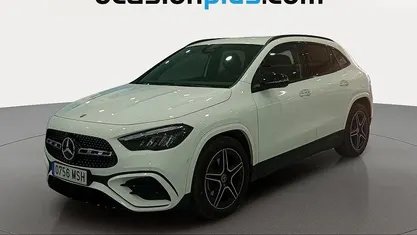 Usado Mercedes GLA200 AMG 163 CV (119 kW) 2024 SUV