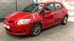 Rojo Usado 2008 Toyota Auris Luna Utilitario | 8900 € (Caro)
