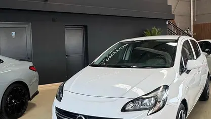 Usado Opel Corsa Selective 75 CV (55 kW) 2015 Utilitario