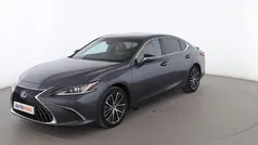 Gris Usado 2022 Lexus ES300H Berlina | 37.799 €