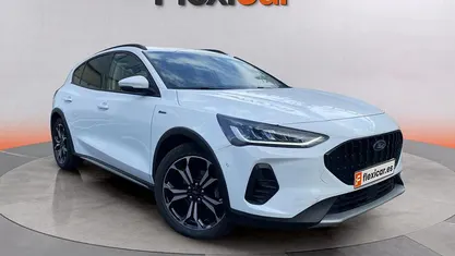 Usado Ford Focus Active 155 CV (114 kW) 2022 Blanco Berlina