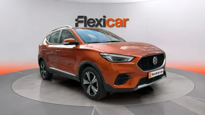 Usado MG ZS Comfort 116 CV (85 kW) 2025 Naranja SUV