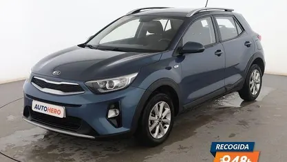 Usado Kia Stonic 85 CV (62 kW) 2019 Azul SUV