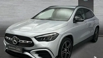 Usado Mercedes GLA200 AMG line 150 HP (110 kW) 2025 SUV