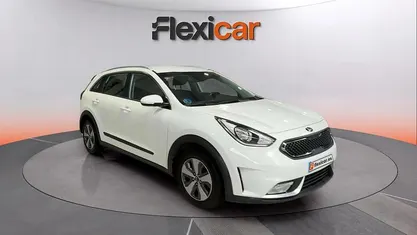 Usado Kia Niro 143 CV (105 kW) 2018 Blanco SUV
