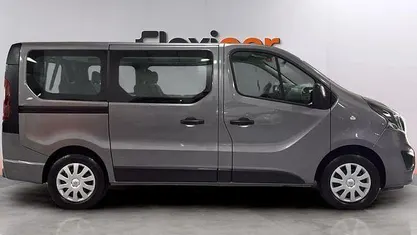 Usado Opel Vivaro S 125 CV (91 kW) 2017 Monovolumen