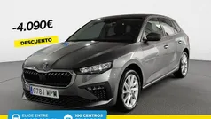 Gris / plata Usado 2024 Skoda Scala Selection Utilitario | 17.490 € (Precio justo)