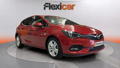 Usado Opel Astra GS Line 110 CV (80 kW) 2020 Rojo Berlina