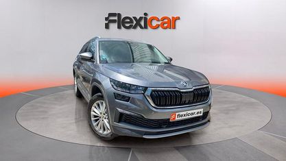 Usado Skoda Kodiaq Ambition 150 HP (110 kW) 2024 Cinzento SUV