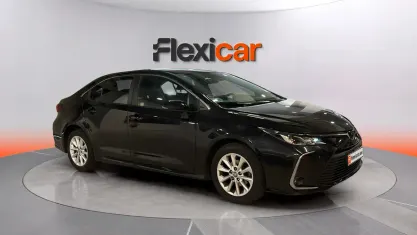 Usado Toyota Corolla Active 125 CV (91 kW) 2023 Negro Berlina