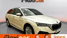 Blanco Usado 2021 Skoda Octavia Ambition Berlina | 18.790 € (Precio justo)