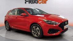 Rojo Usado 2024 Hyundai i30 Berlina | 16.890 € (Precio justo)