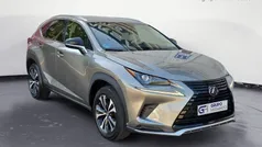 Gris / plata Usado 2021 Lexus NX300h SUV | 36.885 € (Precio justo)