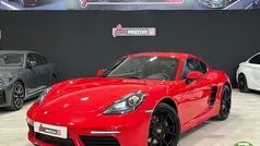Rojo Usado 2022 Porsche Cayman Coupe | 59.990 €