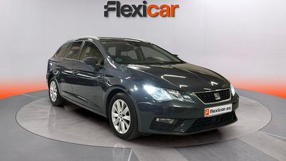Begagnad Seat Leon ST Reference 116 HK (85 kW) 2019 Vit Kombi