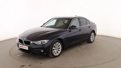 Usado BMW 320 Sport Line 190 CV (139 kW) 2015 Azul Berlina