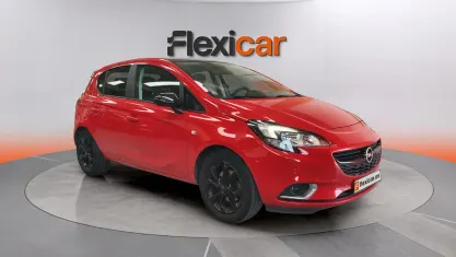 Usado Opel Corsa Color Edition 101 CV (74 kW) 2017 Rojo Utilitario