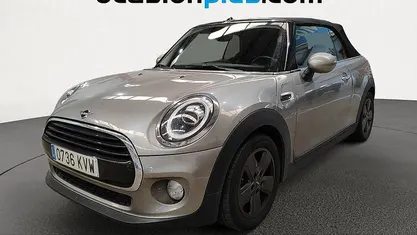 Usado Mini Cooper D Cabriolet 116 CV (85 kW) 2019 Gris plata Descapotable
