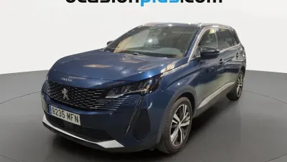 Usado Peugeot 5008 Allure 131 CV (96 kW) 2023 Azul SUV