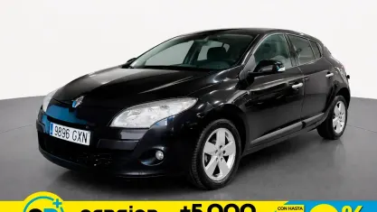 Begagnad Renault Mégane Dynamique 106 HK (77 kW) 2010 Svart Sedan