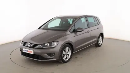 Usado VW Golf Sportsvan Advance 125 CV (91 kW) 2016 Gris Monovolumen