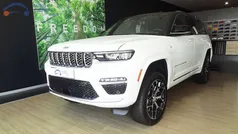 Blanco Usado 2023 Jeep Grand Cherokee Summit SUV | 87.900 € (Precio justo)