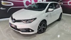 Toyota Auris Hybrid