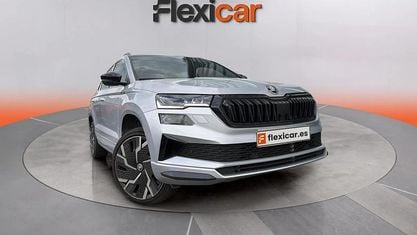 Begagnad Skoda Karoq SportLine 150 HK (110 kW) 2023 Grå SUV