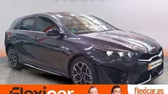 Usado 2025 Kia Ceed GT-Line Berlina | 24.290 € (Precio justo)