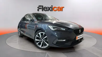Usado Seat Leon FR 150 CV (110 kW) 2022 Azul Berlina