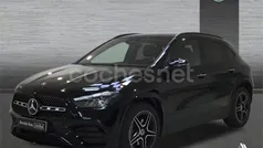 Negro noche Usado 2024 Mercedes GLA200 AMG line SUV | 41.900 € (Buen precio)