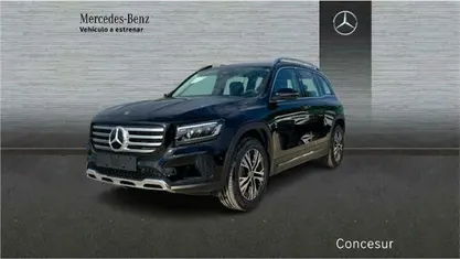Usado Mercedes GLB200 150 CV (110 kW) 2025 SUV