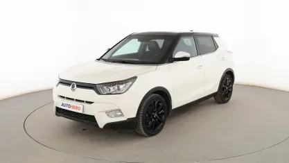 Usado SsangYong Tivoli 115 CV (84 kW) 2015 Blanco SUV