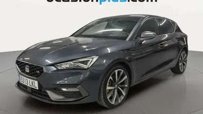 Usado Seat Leon FR 150 CV (110 kW) 2020 Gris Utilitario