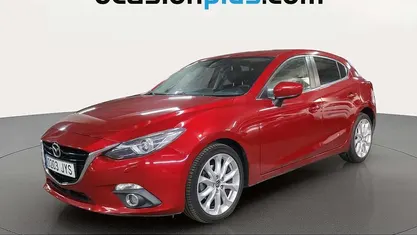 Usado Mazda 3 Luxury 150 CV (110 kW) 2017 Rojo Utilitario