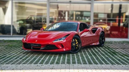 Usado Ferrari F8 780 CV (573 kW) 2021 Rojo Coupe