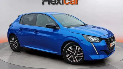 Usado Peugeot 208 Allure 101 CV (74 kW) 2023 Utilitario