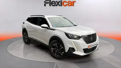 Usado Peugeot 2008 Active 110 CV (80 kW) 2021 SUV