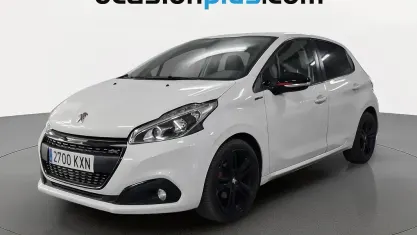 Usado Peugeot 208 GT-line 110 CV (80 kW) 2019 Blanco Utilitario