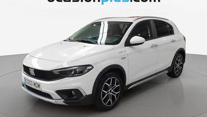 Używany Fiat Tipo Cross 131 KM (96 kW) 2023 Biały Hatchback