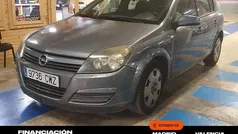 Gris Usado 2004 Opel Astra Enjoy Berlina | 1850 € (Buen precio)