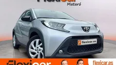 Usado 2024 Toyota Aygo X-play Utilitario | 13.390 € (Buen precio)