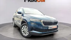 Verde Usado 2023 Skoda Karoq Ambition SUV | 20.990 € (Precio justo)