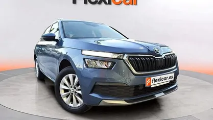 Usado Skoda Kamiq Ambition 110 CV (80 kW) 2021 SUV