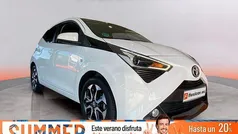 Usado 2020 Toyota Aygo X-play Utilitario | 12.490 € (Precio justo)