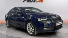 Azul Usado 2016 Skoda Octavia Ambition Utilitario | 11.790 € (Precio justo)